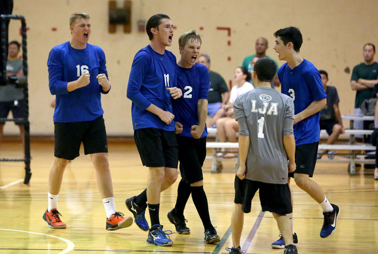 Boys Varsity II Volleyball: Le Jardin def. University 29-31, 25-19, 25-23, 25-19